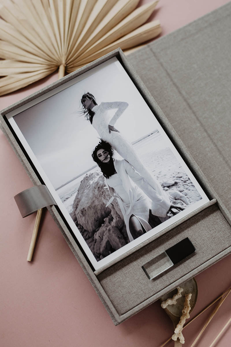 5x7 Light gray fabric photo box