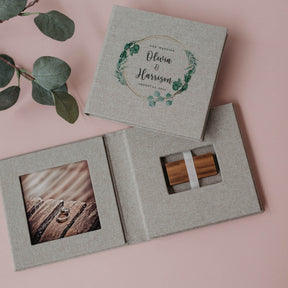 4x4 Gray fabric USB box with photo