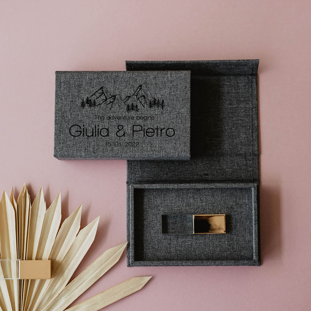 Dark gray fabric USB box