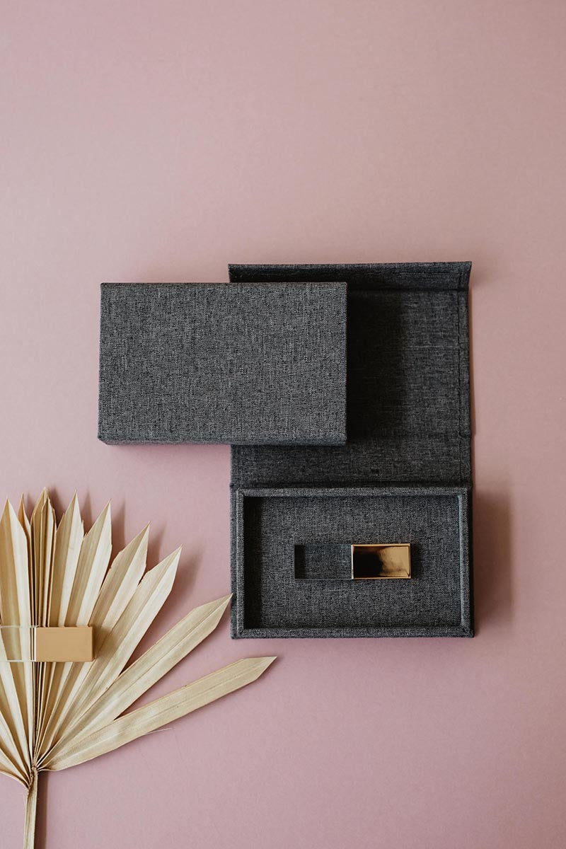 Dark gray fabric USB box